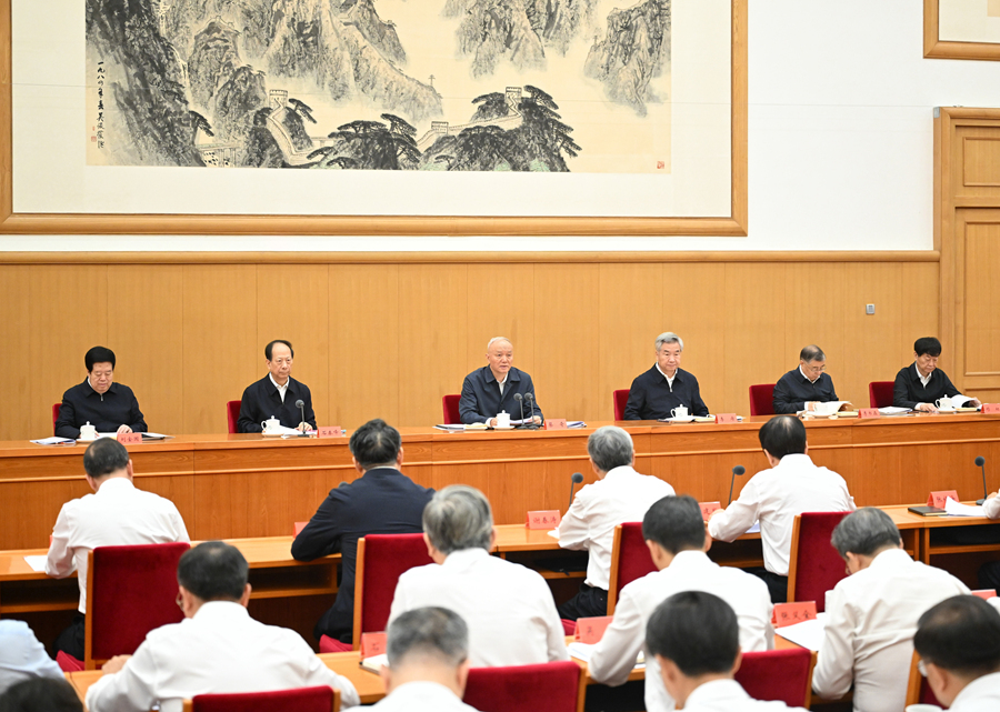 全国党建工作座谈会在京召开 蔡奇出席并讲话 李希出席(图1)